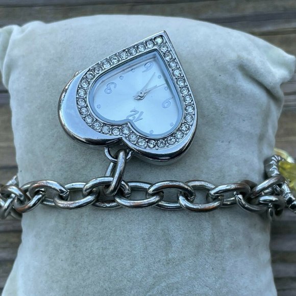 Women Watch Heart Shape Chain Bracelet Band Silver Tone Analog Wrist Watch - Picture 5 of 12